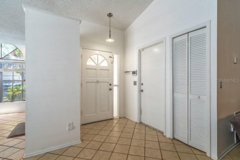 House in Apopka, Florida 2 bedrooms, 119.19 sq.m. № 2195773 - photo 5