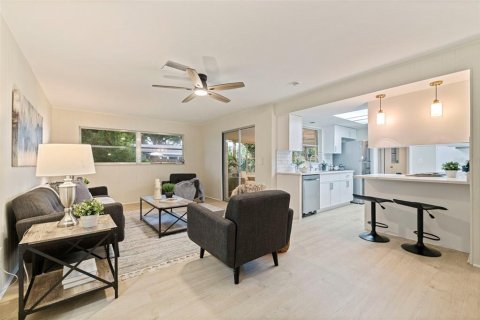 Villa ou maison à vendre à Clearwater, Floride: 2 chambres, 131.55 m2 № 2408125 - photo 18