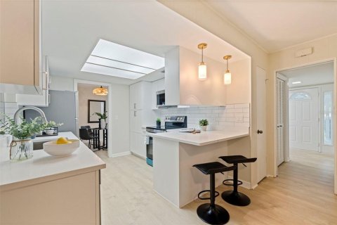 Villa ou maison à vendre à Clearwater, Floride: 2 chambres, 131.55 m2 № 2408125 - photo 17