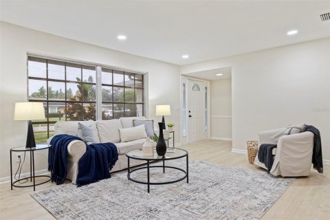 Villa ou maison à vendre à Clearwater, Floride: 2 chambres, 131.55 m2 № 2408125 - photo 7