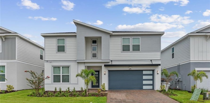 Casa en Clermont, Florida 10 dormitorios, 406.54 m2 № 2383367