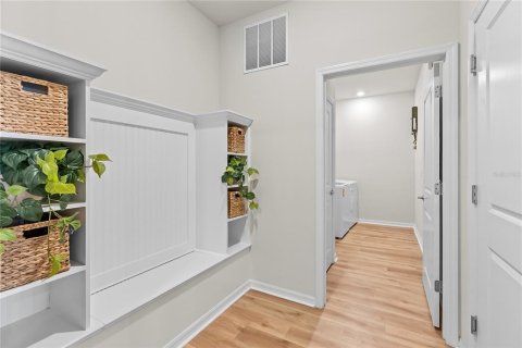 Casa en venta en Clermont, Florida, 10 dormitorios, 406.54 m2 № 2383367 - foto 3