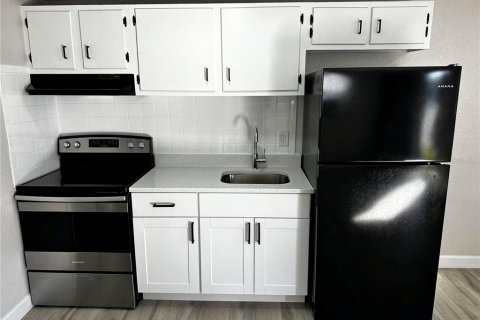 Apartment in Tampa, Florida 1 bedroom, 55.74 sq.m. № 2200527 - photo 9