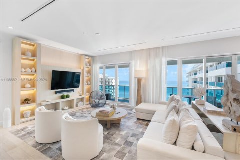 Condo in Miami Beach, Florida, 3 bedrooms № 2081344 - photo 14