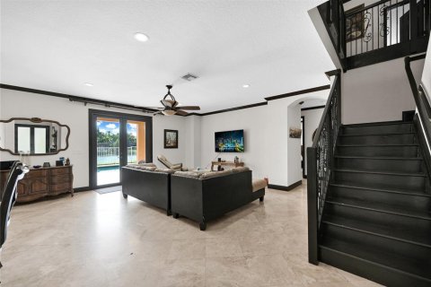 Villa ou maison à vendre à Weston, Floride: 5 chambres, 395.58 m2 № 2247026 - photo 3