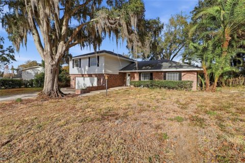 Casa en Winter Haven, Florida 4 dormitorios, 247.4 m2 № 2092265