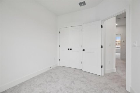 Townhouse in Winter Garden, Florida 3 bedrooms, 171.5 sq.m. № 1684456 - photo 24