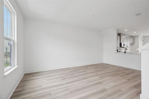 Adosado en venta en Winter Garden, Florida, 3 dormitorios, 171.5 m2 № 1684456 - foto 13