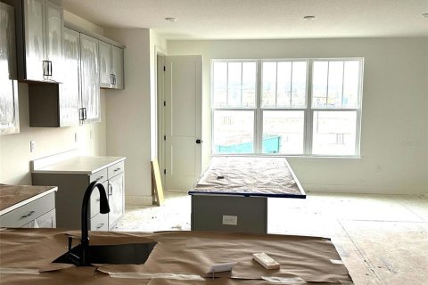 Townhouse in Winter Garden, Florida 3 bedrooms, 171.5 sq.m. № 1684456 - photo 3