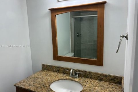 Снять в аренду кондоминиум в Майами, Флорида 2 спальни, 100.8м2, № 1948062 - фото 20