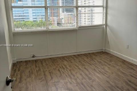 Снять в аренду кондоминиум в Майами, Флорида 2 спальни, 100.8м2, № 1948062 - фото 15