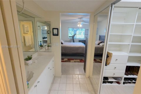 Copropriété à vendre à Tamarac, Floride: 2 chambres, 136.47 m2 № 2002154 - photo 20