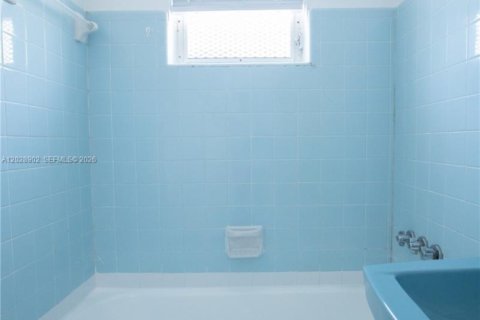 Copropriété à vendre à Coral Gables, Floride: 1 chambre, 38.09 m2 № 2263372 - photo 7