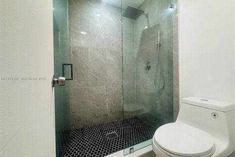 Condo in Coconut Creek, Florida, 3 bedrooms  № 1995200 - photo 26