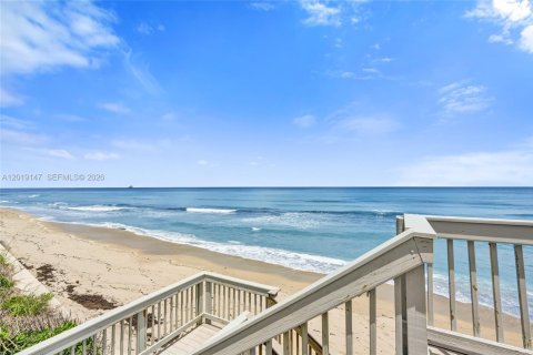 Condo in Riviera Beach, Florida, 2 bedrooms  № 2173075 - photo 19