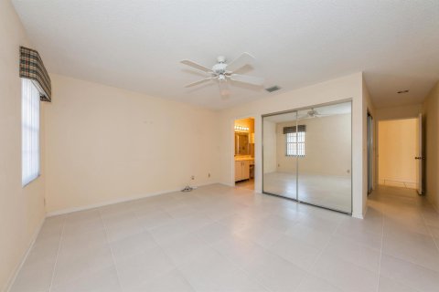 Copropriété à vendre à Boynton Beach, Floride: 3 chambres, 153.1 m2 № 2175554 - photo 12