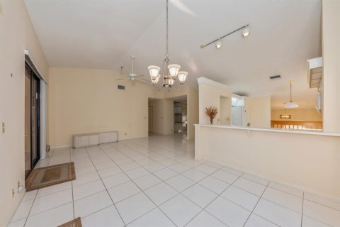 Copropriété à vendre à Boynton Beach, Floride: 3 chambres, 153.1 m2 № 2175554 - photo 5
