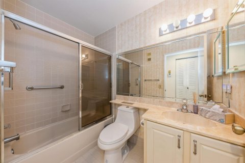 Copropriété à vendre à Boynton Beach, Floride: 3 chambres, 153.1 m2 № 2175554 - photo 18