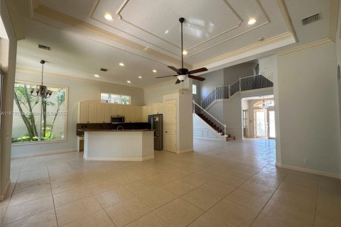 Villa ou maison à louer à Palm Beach Gardens, Floride: 5 chambres, 375.51 m2 № 2037319 - photo 5
