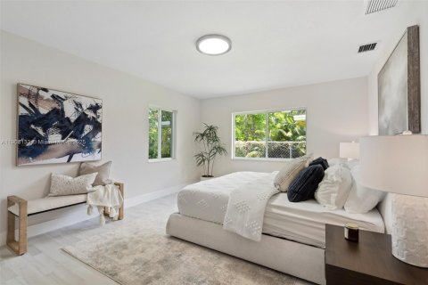 House in West Park, Florida 4 bedrooms, 179.49 sq.m. № 2012113 - photo 15