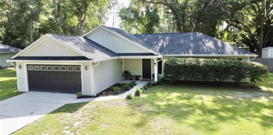 House in Lake City, Florida 3 bedrooms, 140.1 sq.m. № 1832099