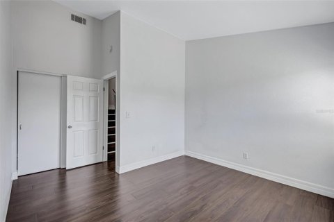 Townhouse in Tampa, Florida 2 bedrooms, 96.99 sq.m. № 2419729 - photo 18
