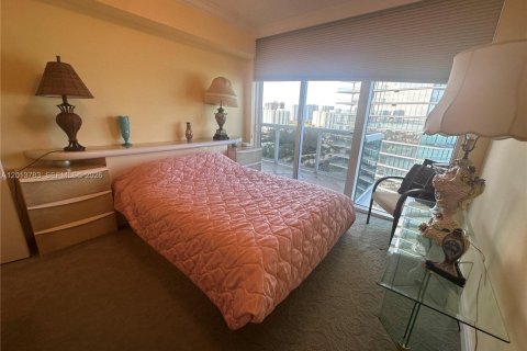 Condo in Sunny Isles Beach, Florida, 2 bedrooms  № 2075987 - photo 30