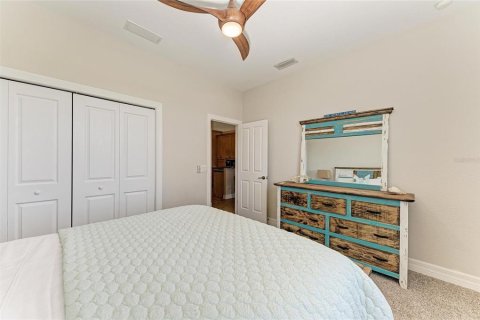 House in Englewood, Florida 3 bedrooms, 166.11 sq.m. № 1659561 - photo 30