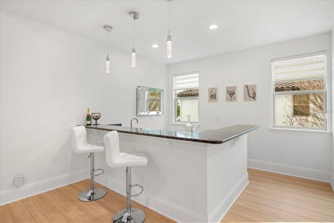 Villa ou maison à louer à Winter Garden, Floride: 7 chambres, 490.8 m2 № 1918845 - photo 25