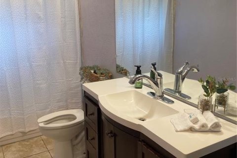 Casa en venta en Orlando, Florida, 3 dormitorios, 239.5 m2 № 1287394 - foto 4