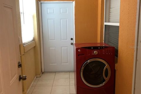 Casa en venta en Orlando, Florida, 3 dormitorios, 239.5 m2 № 1287394 - foto 12