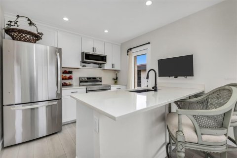 Copropriété à vendre à Punta Gorda, Floride: 2 chambres, 96.06 m2 № 2196350 - photo 16