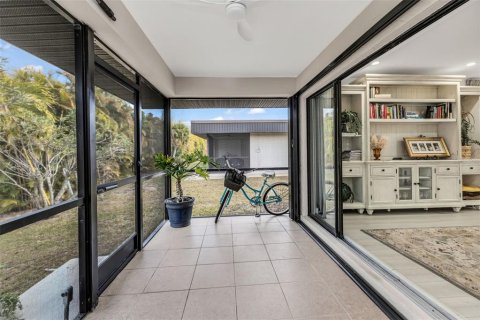 Copropriété à vendre à Punta Gorda, Floride: 2 chambres, 96.06 m2 № 2196350 - photo 30