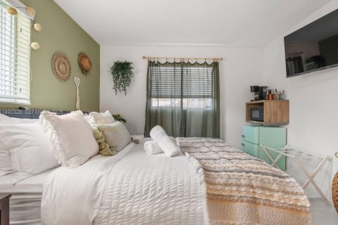 Casa en venta en Fort Lauderdale, Florida, 4 dormitorios, 157.93 m2 № 2057957 - foto 15