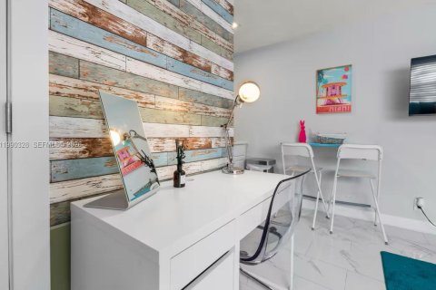 Casa en venta en Fort Lauderdale, Florida, 4 dormitorios, 157.93 m2 № 2057957 - foto 30