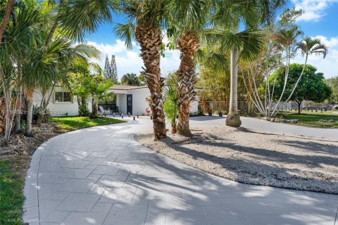 Casa en venta en Fort Lauderdale, Florida, 4 dormitorios, 157.93 m2 № 2057957 - foto 24