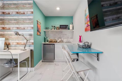 Casa en venta en Fort Lauderdale, Florida, 4 dormitorios, 157.93 m2 № 2057957 - foto 29