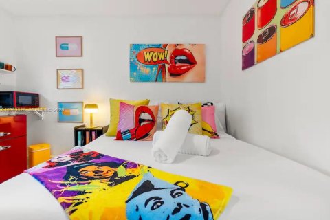 Casa en venta en Fort Lauderdale, Florida, 4 dormitorios, 157.93 m2 № 2057957 - foto 19