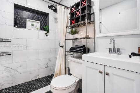 Casa en venta en Fort Lauderdale, Florida, 4 dormitorios, 157.93 m2 № 2057957 - foto 17