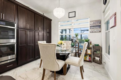 Villa ou maison à vendre à Port St. Lucie, Floride: 3 chambres, 255.76 m2 № 2181728 - photo 26
