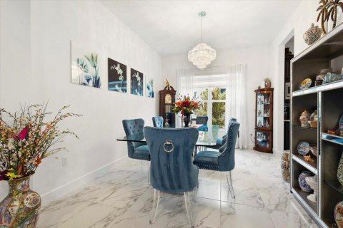 Villa ou maison à vendre à Port St. Lucie, Floride: 3 chambres, 255.76 m2 № 2181728 - photo 29