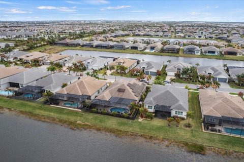 Villa ou maison à vendre à Port St. Lucie, Floride: 3 chambres, 255.76 m2 № 2181728 - photo 7