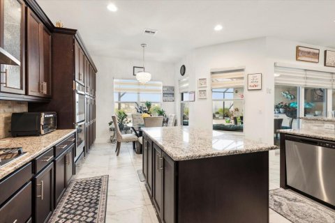 Villa ou maison à vendre à Port St. Lucie, Floride: 3 chambres, 255.76 m2 № 2181728 - photo 19