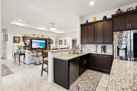 Villa ou maison à vendre à Port St. Lucie, Floride: 3 chambres, 255.76 m2 № 2181728 - photo 17