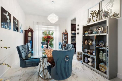 Villa ou maison à vendre à Port St. Lucie, Floride: 3 chambres, 255.76 m2 № 2181728 - photo 28