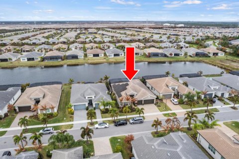 Villa ou maison à vendre à Port St. Lucie, Floride: 3 chambres, 255.76 m2 № 2181728 - photo 5