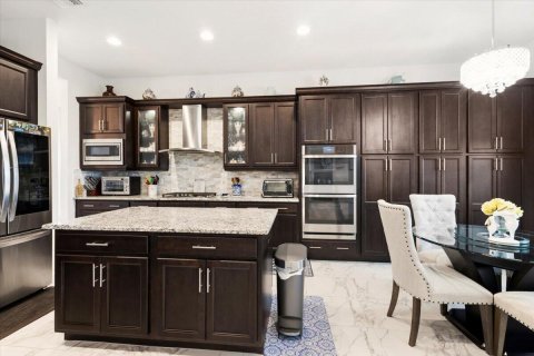 Villa ou maison à vendre à Port St. Lucie, Floride: 3 chambres, 255.76 m2 № 2181728 - photo 25