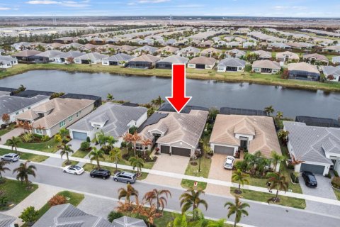 Villa ou maison à vendre à Port St. Lucie, Floride: 3 chambres, 255.76 m2 № 2181728 - photo 6