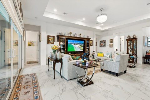 Villa ou maison à vendre à Port St. Lucie, Floride: 3 chambres, 255.76 m2 № 2181728 - photo 10