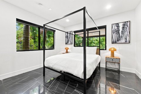 Casa en venta en Fort Lauderdale, Florida, 4 dormitorios, 201.6 m2 № 2358044 - foto 21